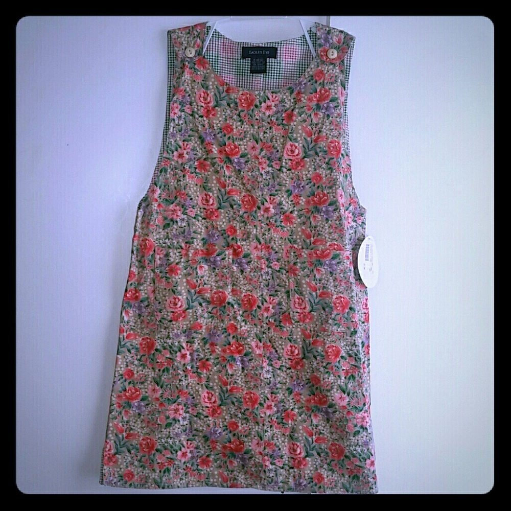 Girl's flowered jumper dress